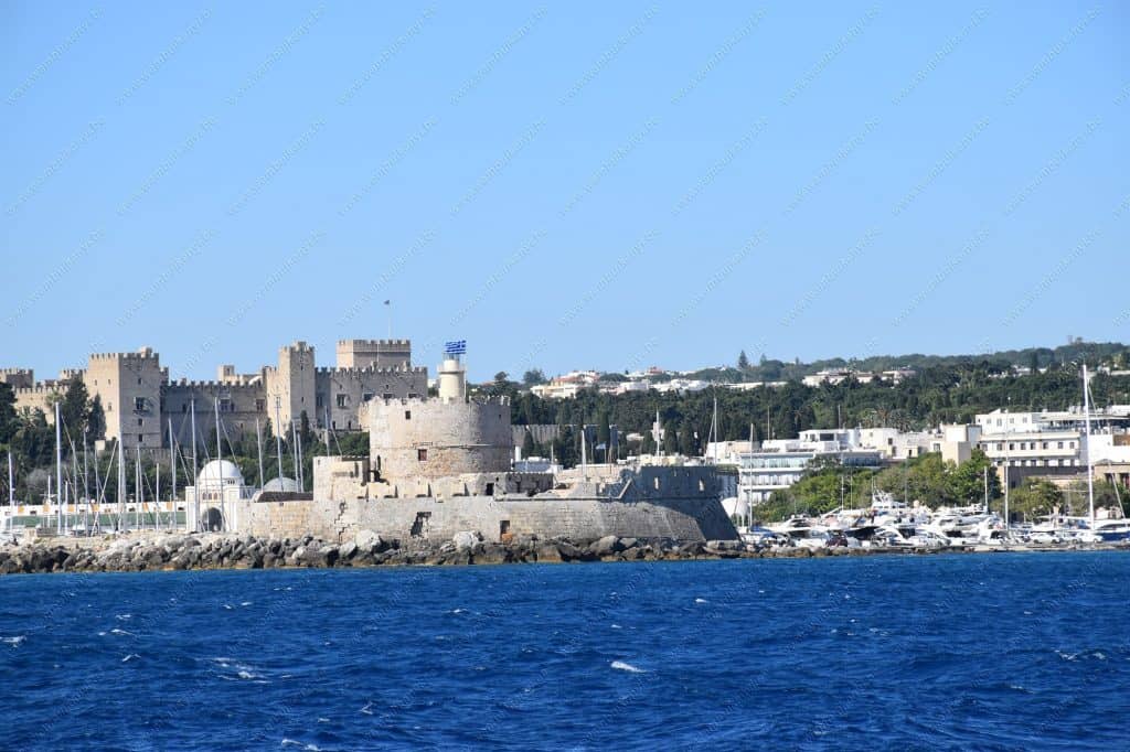You are currently viewing What To Do In Rhodes Island, Greece