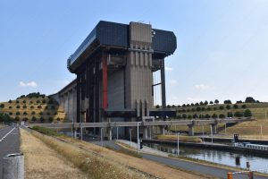 Read more about the article Strepy-Thieu Funicular Boat Lift, Belgium