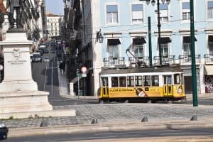 Read more about the article The 5 Must-See Attractions in Lisbon